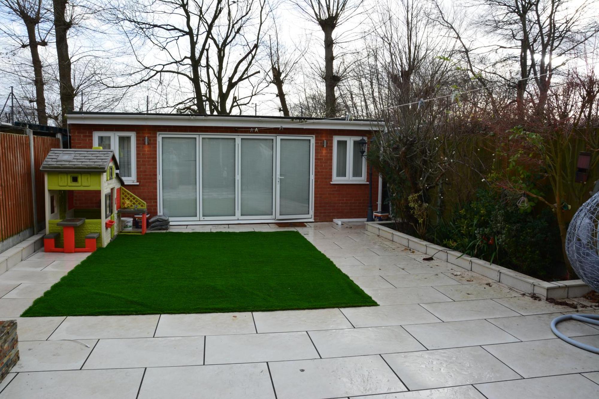 Cozy, Modern, Spacious 4 Bedroom House In London Romford Zewnętrze zdjęcie
