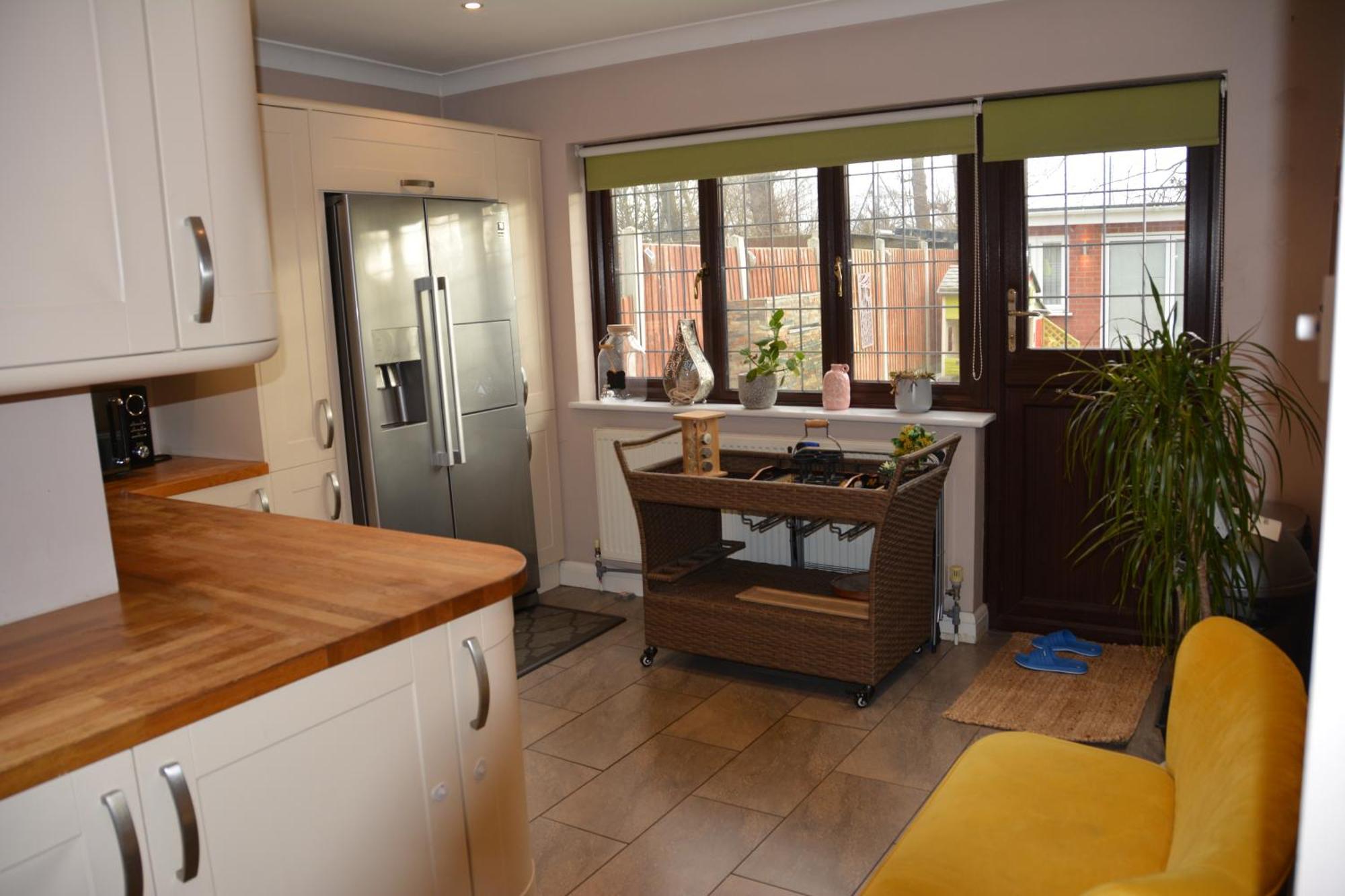 Cozy, Modern, Spacious 4 Bedroom House In London Romford Zewnętrze zdjęcie
